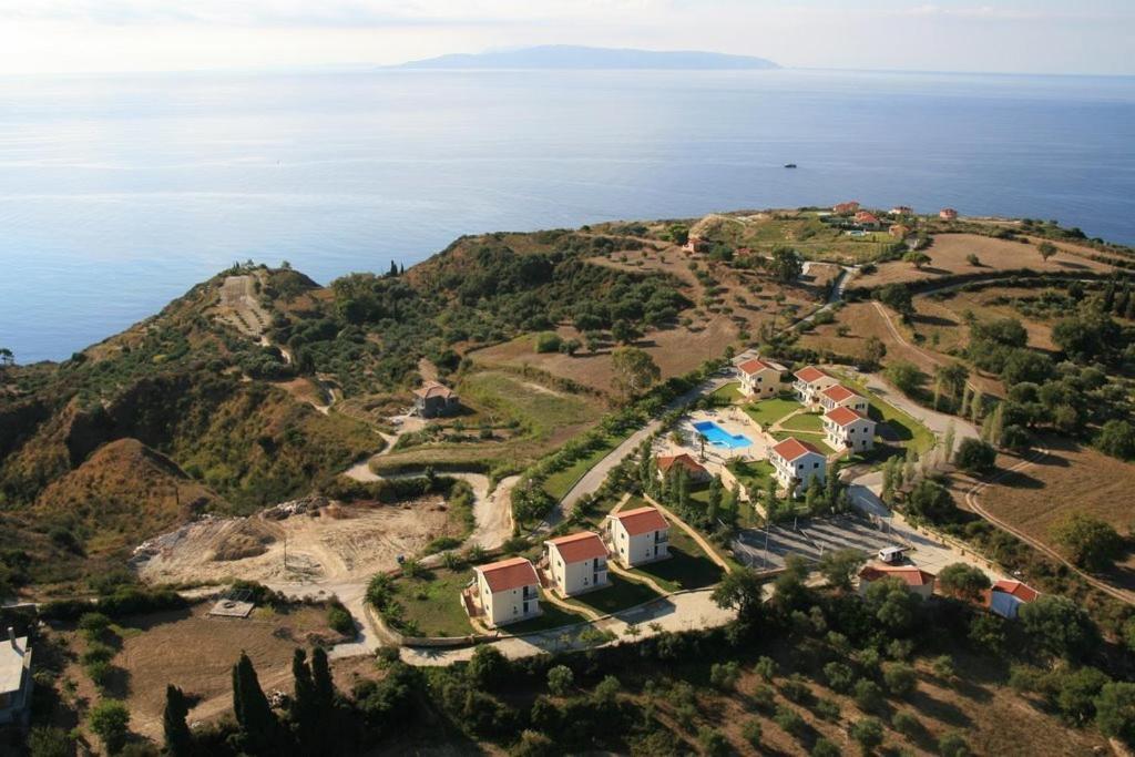 Liakas Village Szpartiá Kültér fotó